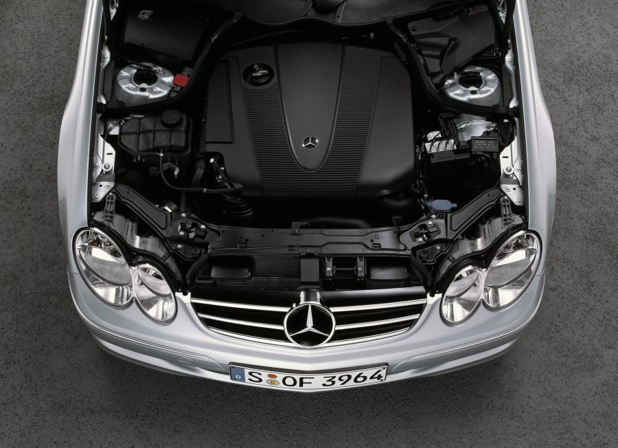  Mercedes-Benz CLK-Class 2006 года  (фото 10 из 33)